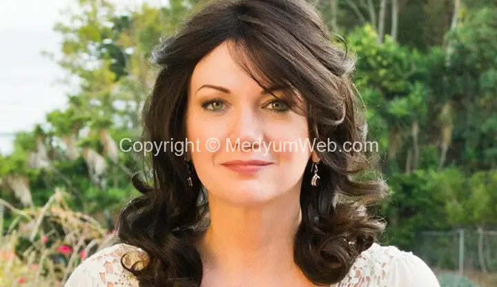 Başakşehir Kayabaşı Medyum Zümrütana